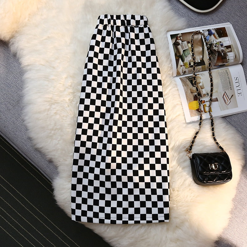Checkerboard Print Long Plaid Skirt