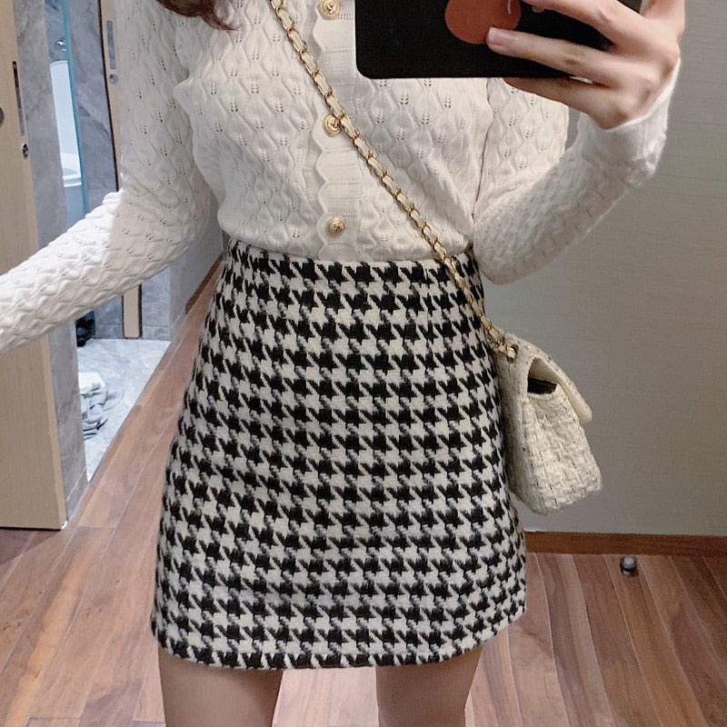 Houndstooth Woolen Black and White Plaid Skirt