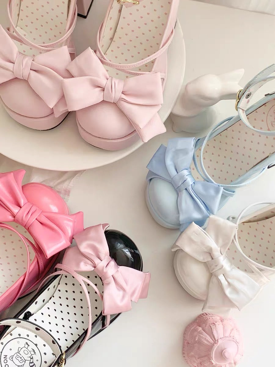 Window Doll High Heels