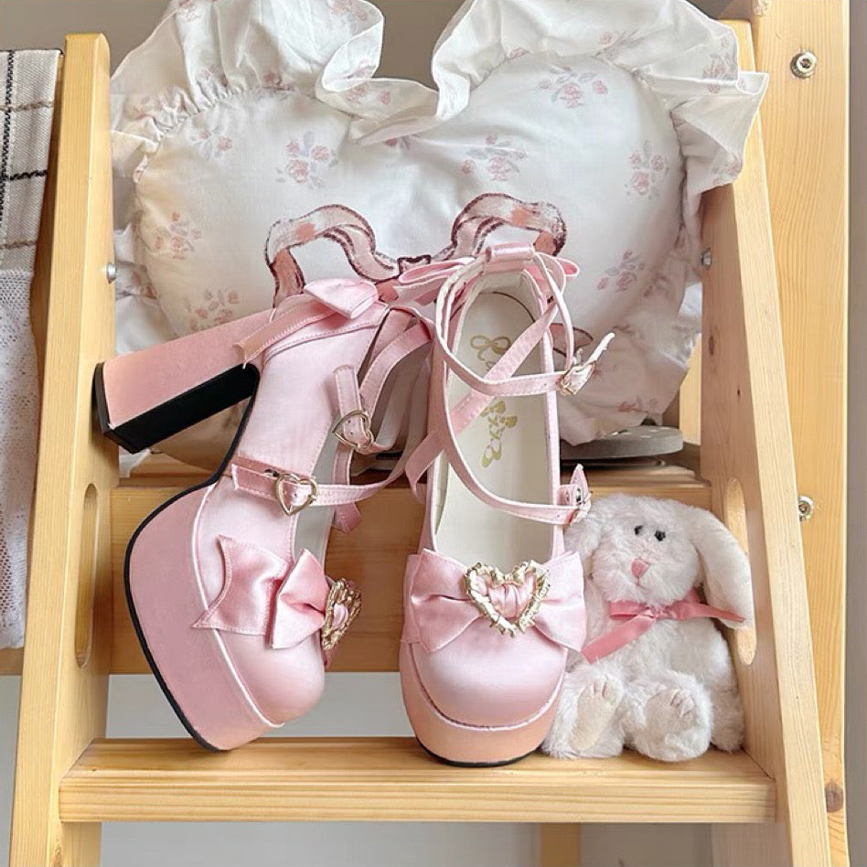 Mousse Heart High Heels