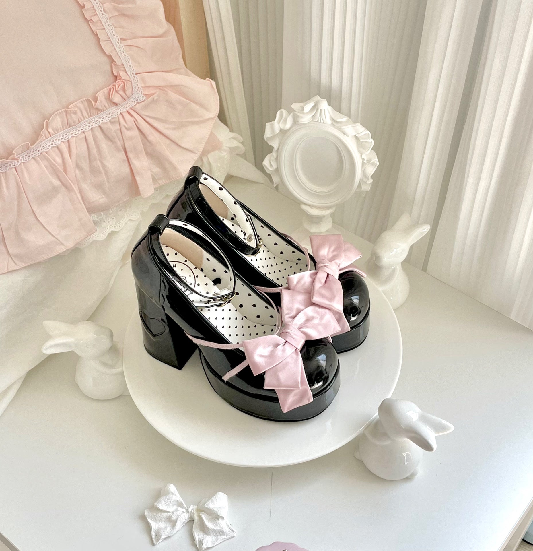 Window Doll High Heels