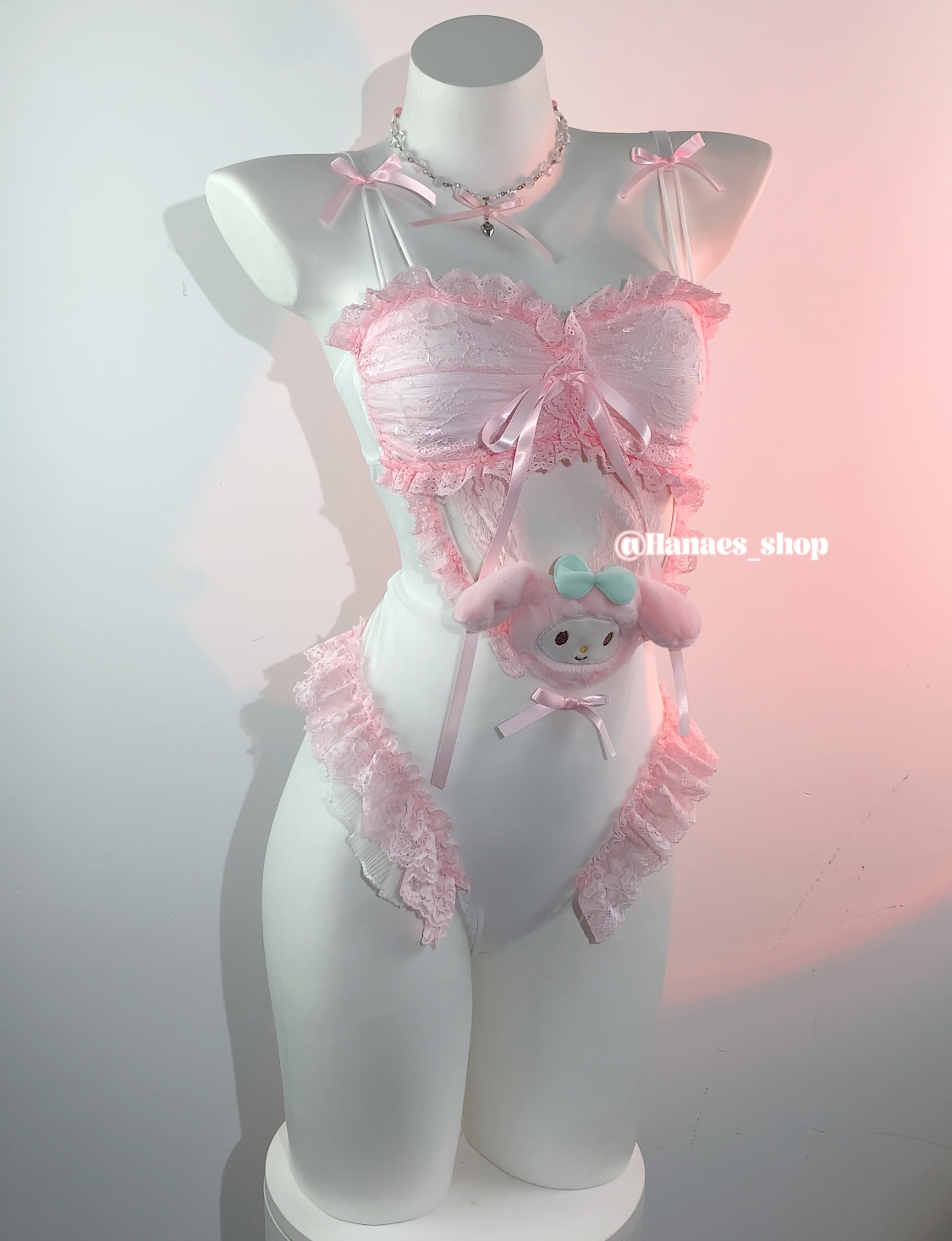 Cute lace jumpsuit
