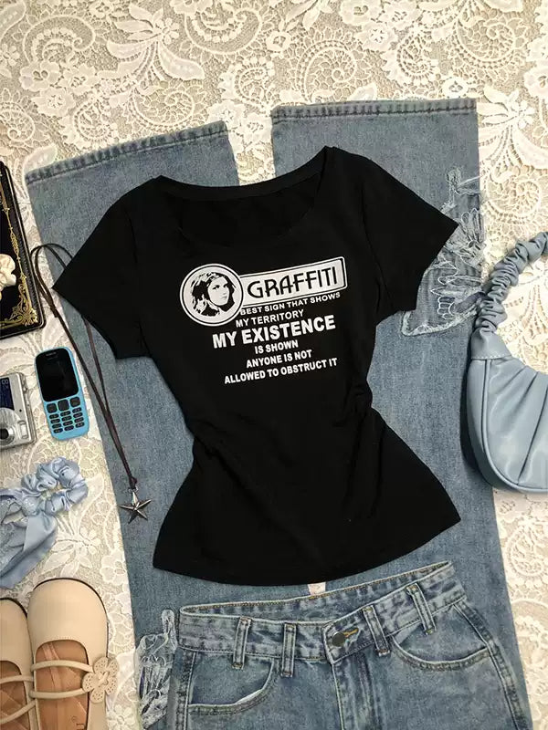 black printed short-sleeved T-shirt