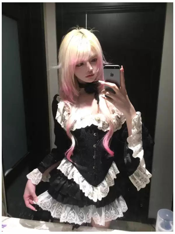 Dark Coquette Castle Swan Lace Spliced Coord