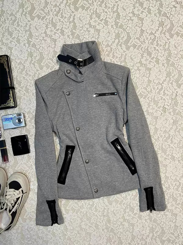 gray stand-up collar jacket