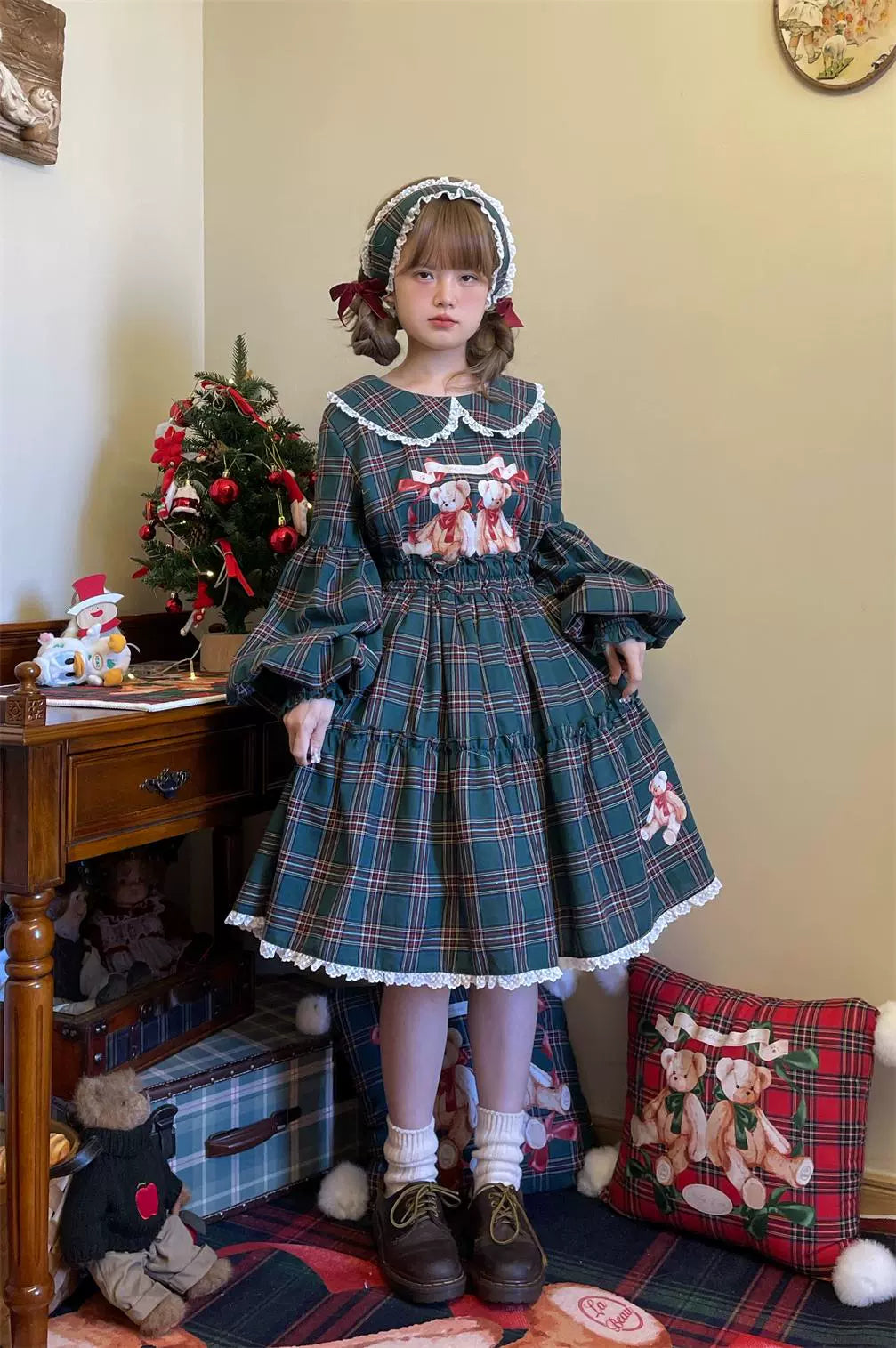 Christmas Vintage Lolita Skirts Doll Collar Blouse Plaid Skirt Set