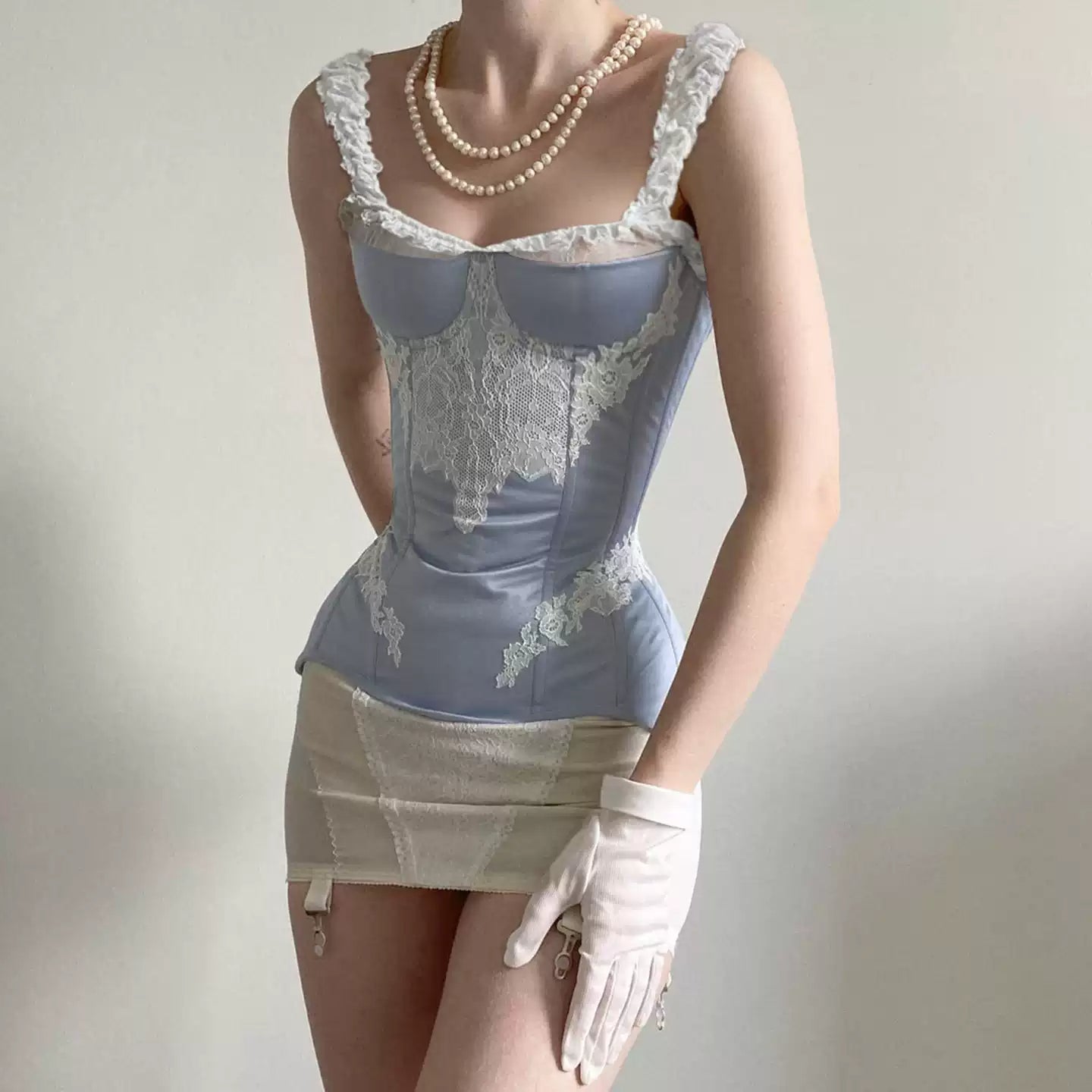 Fresh Lace Stitching Waist Camisole
