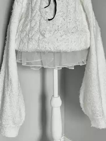 Off-shoulder White Lantern Sleeves Sweater