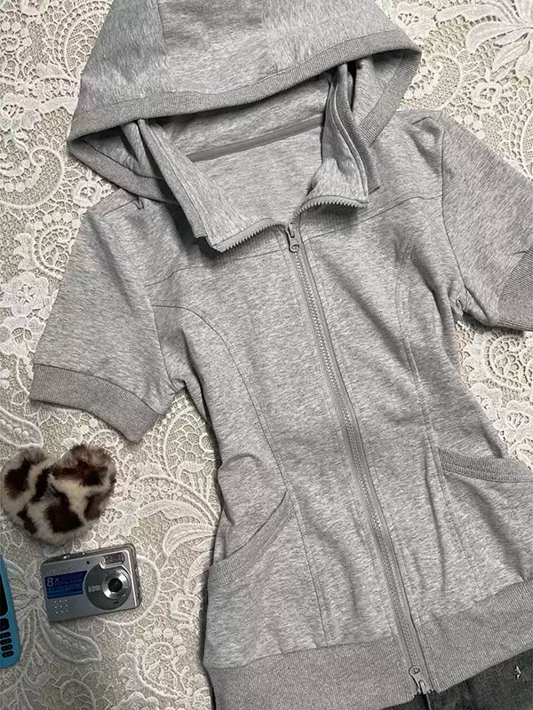 gray short-sleeved hoodie sweatshirt jacket