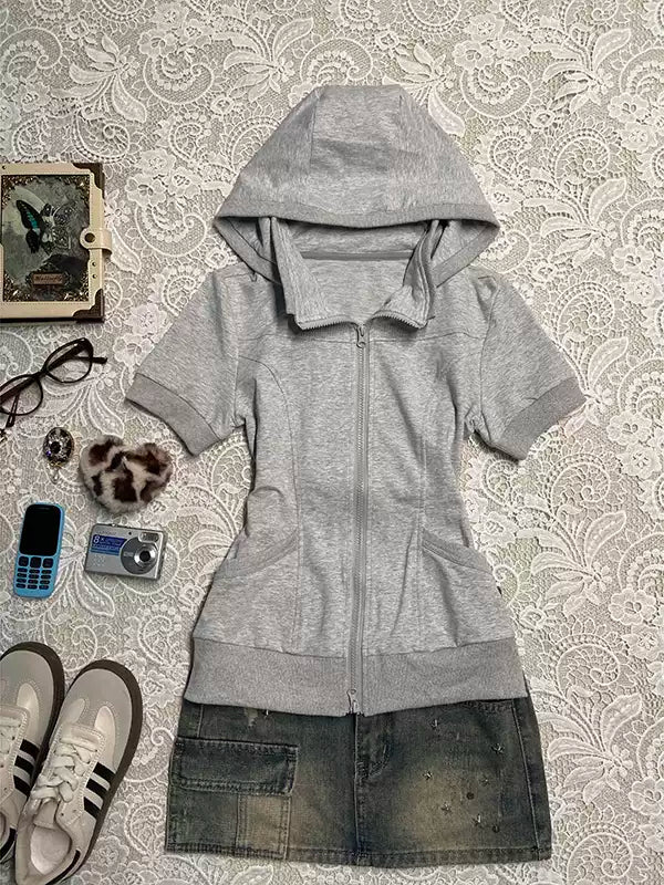 gray short-sleeved hoodie sweatshirt jacket