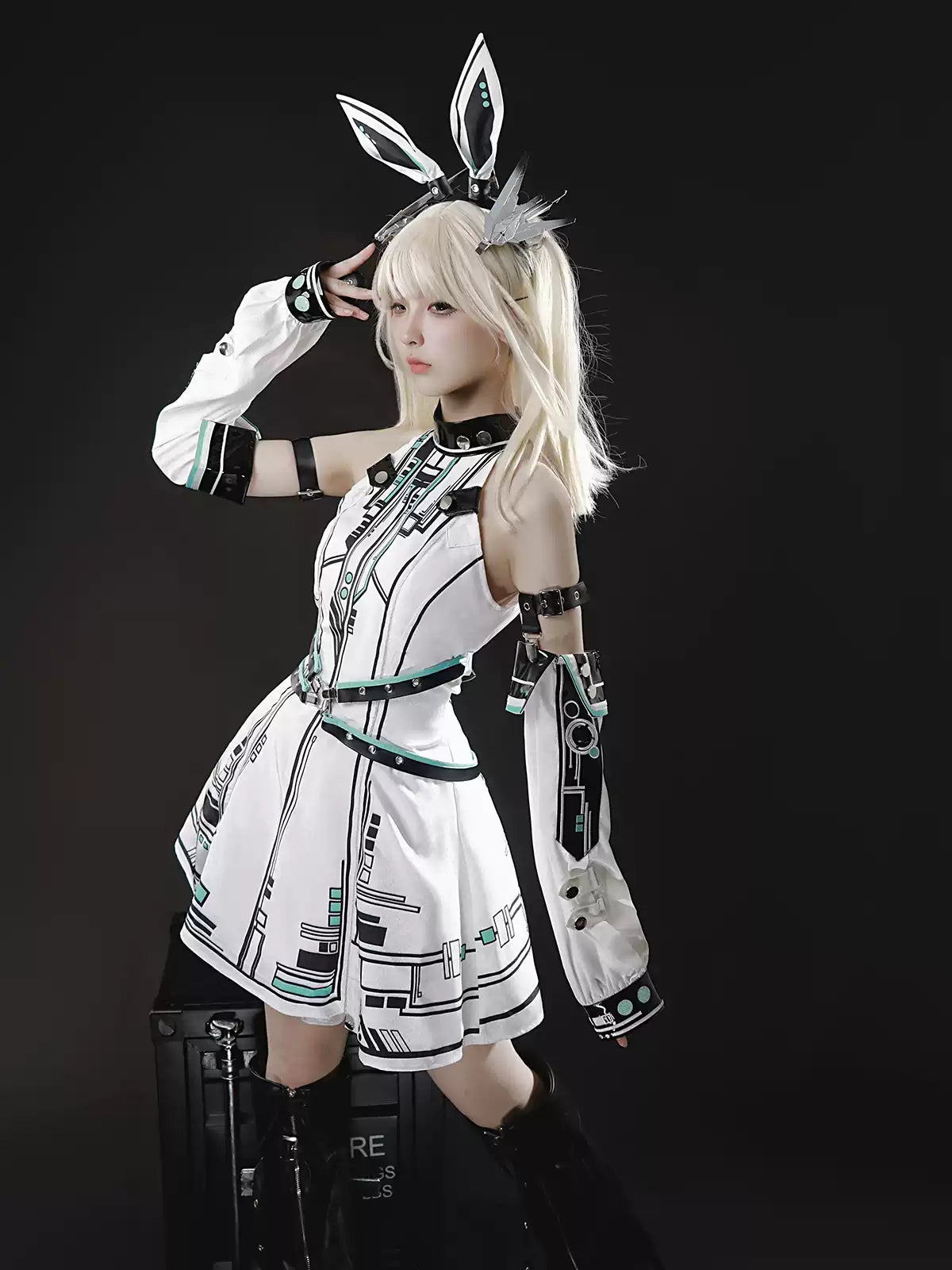 Warrior Futuristic Mechanical Cyberpunk Suit