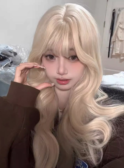 Platinum Long Curly Wig