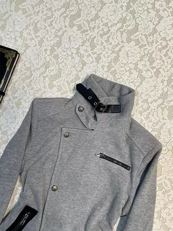 gray stand-up collar jacket