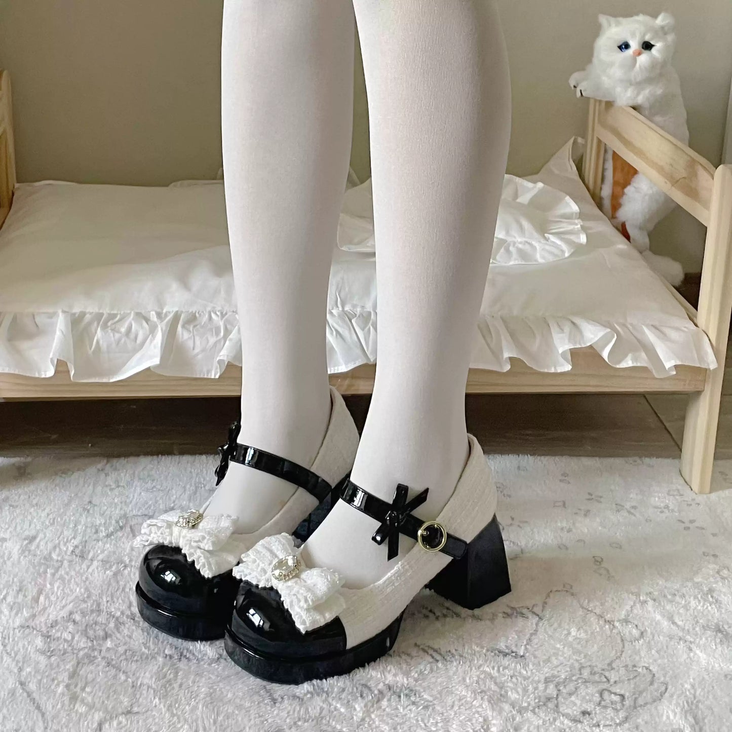 Little Annie's Bow-tie Lolita Shoes