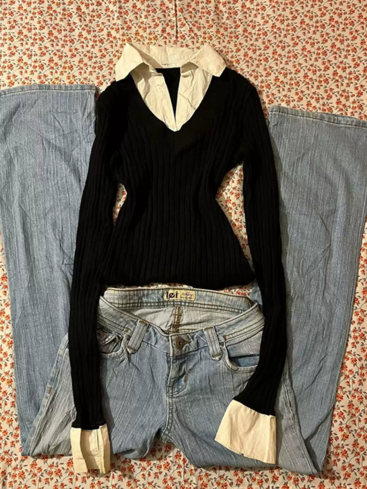 collar stitching fake two-piece sweater