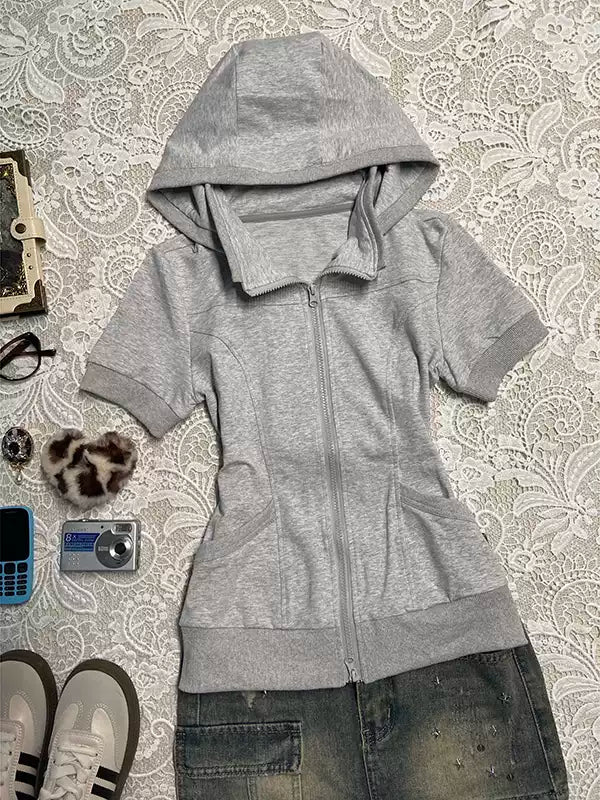 gray short-sleeved hoodie sweatshirt jacket