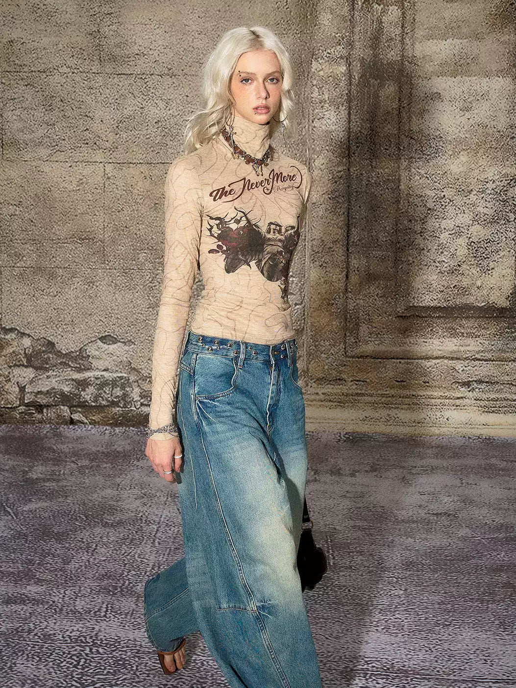 Blue Dividing Line Washed Jeans