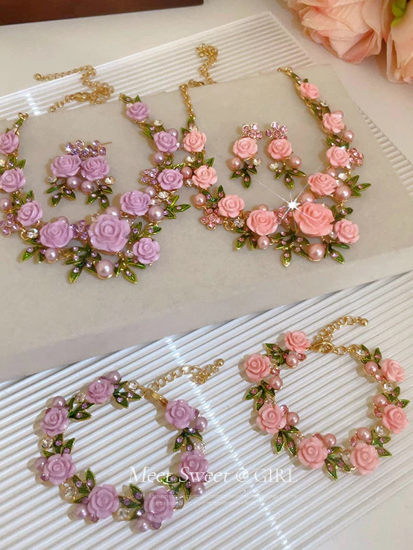 Pearl Collar Necklace with Pink Flowers for Women, Bold Statement Neckwear, 2026 New Fashion Accessory