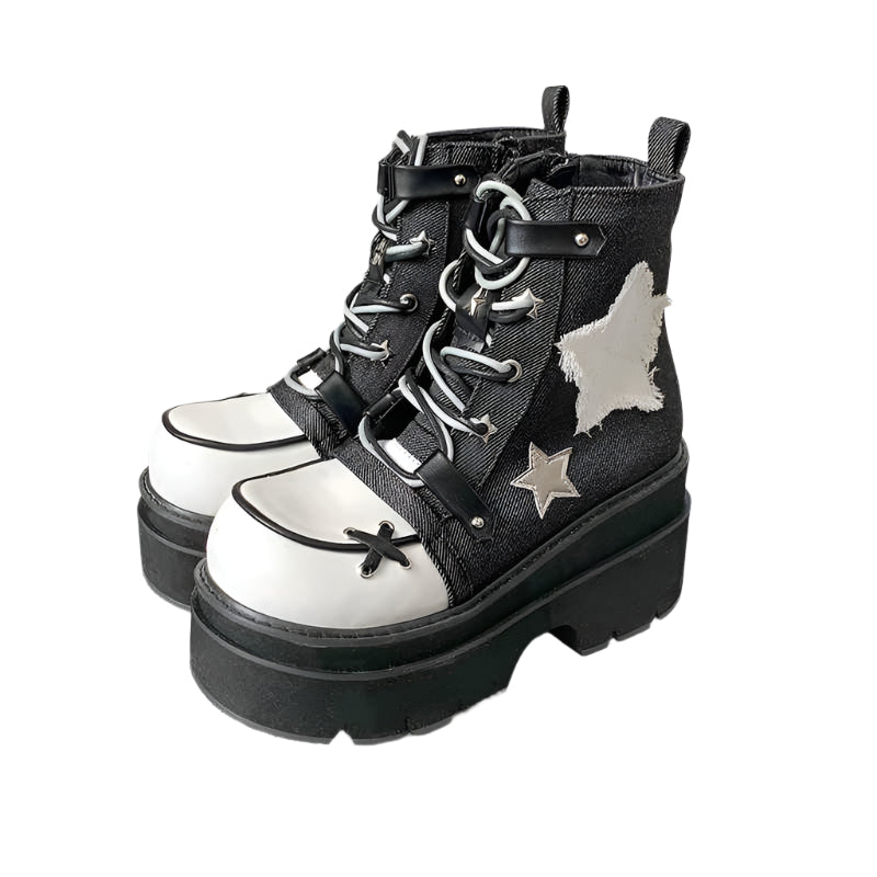 Grunge Chunky Metal Detailed Platform Boots - Black / US 5