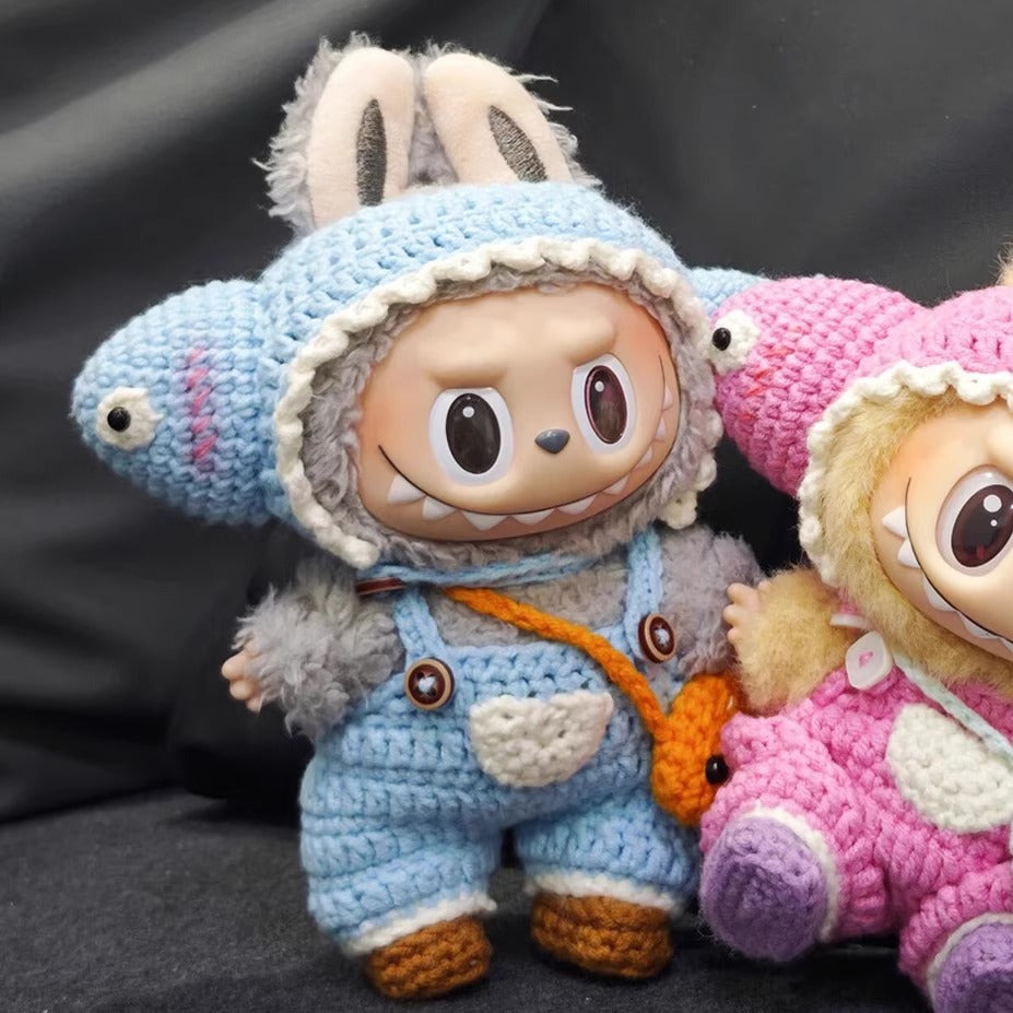 Hand-knitted diy baby doll clothes