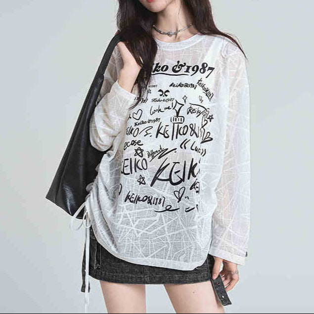 Butterfly Hollow Back Long-sleeved Top