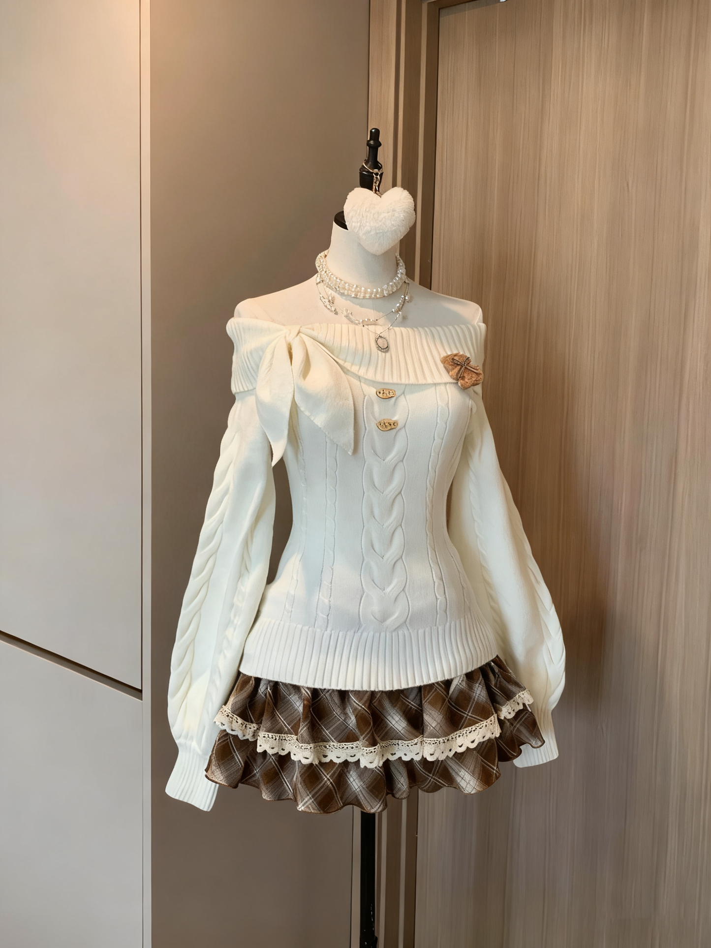 Nana pullover sweater