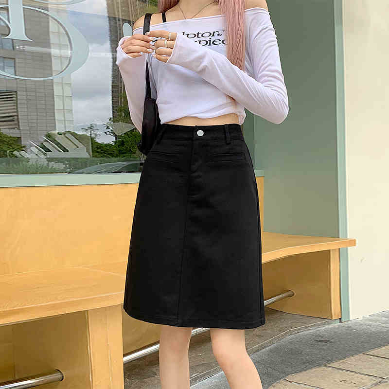 Plus Size Denim Knee-Length Skirt