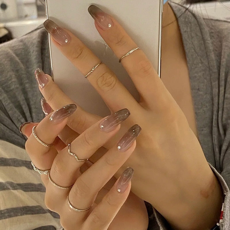 Dolly Press On Nails