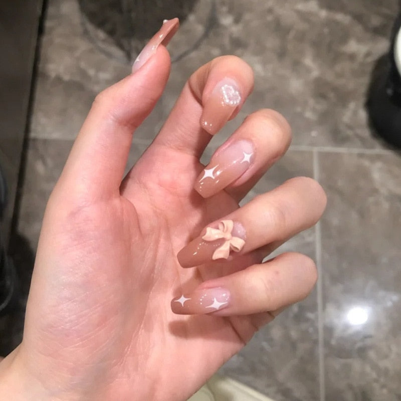 Dolly Press On Nails