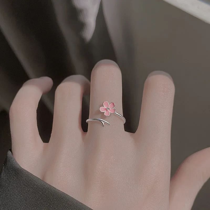White Rose Spiral Ring