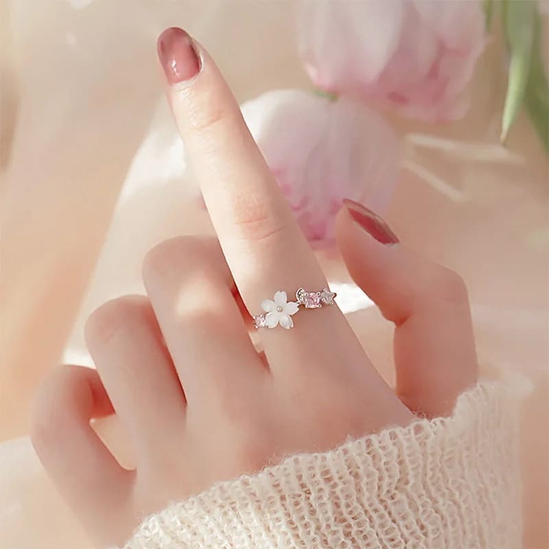 White Rose Spiral Ring