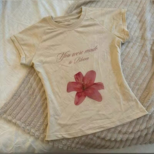 Letter Floral Print Cropped T-Shirt