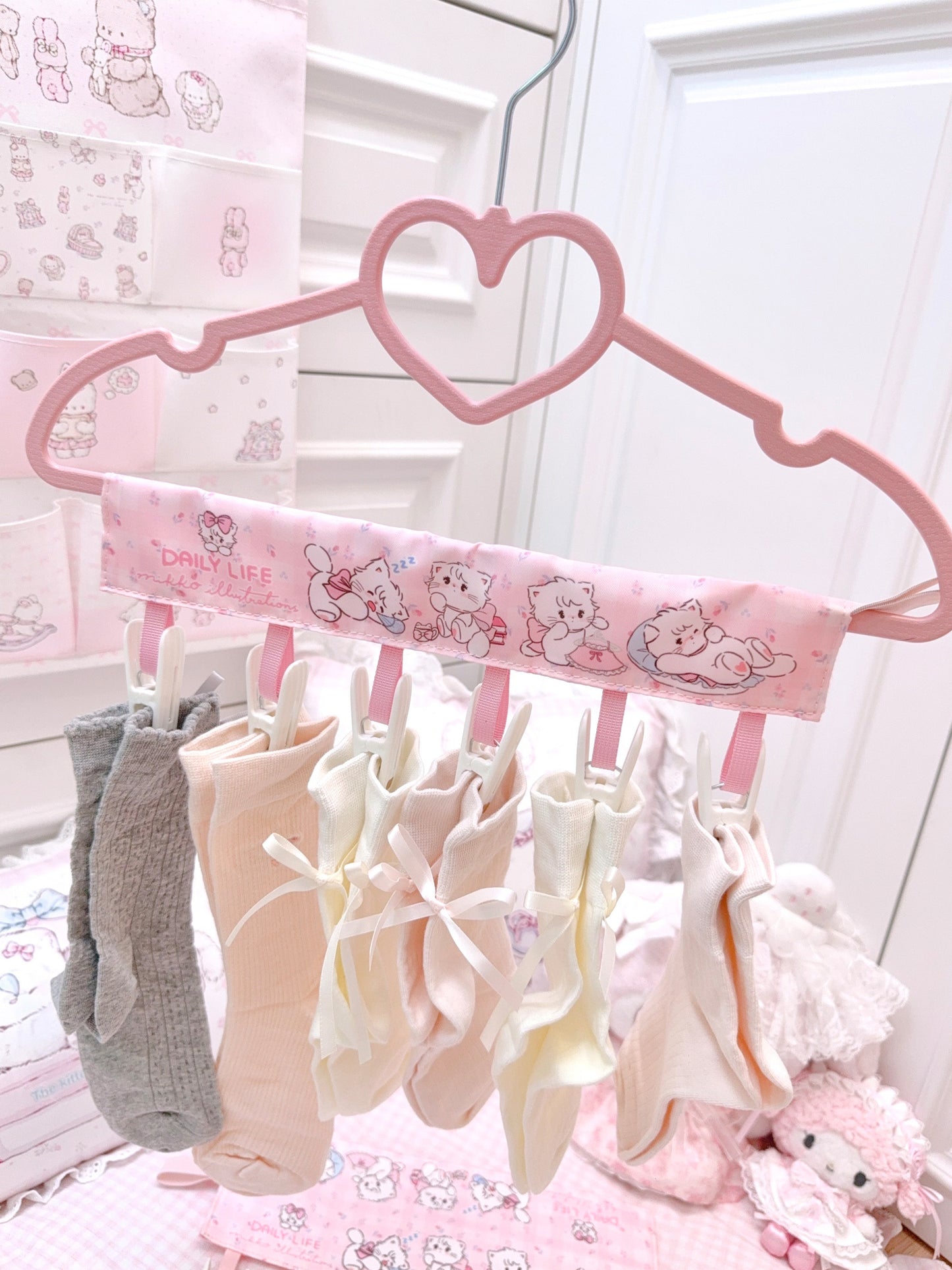 kawaii pink underwear drying rack