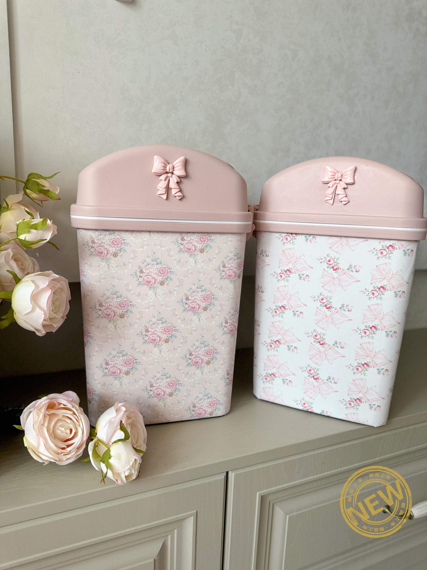 French Girly Floral Bathroom Narrow Trash