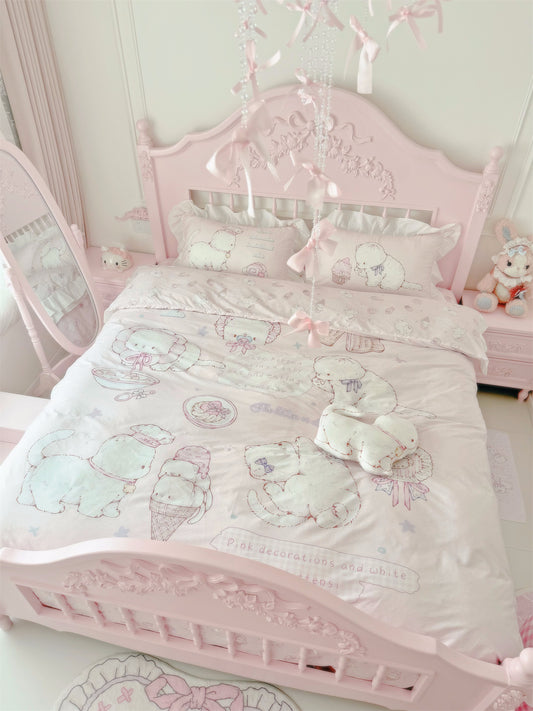 Cute cat girl's quilt cover four-piece set