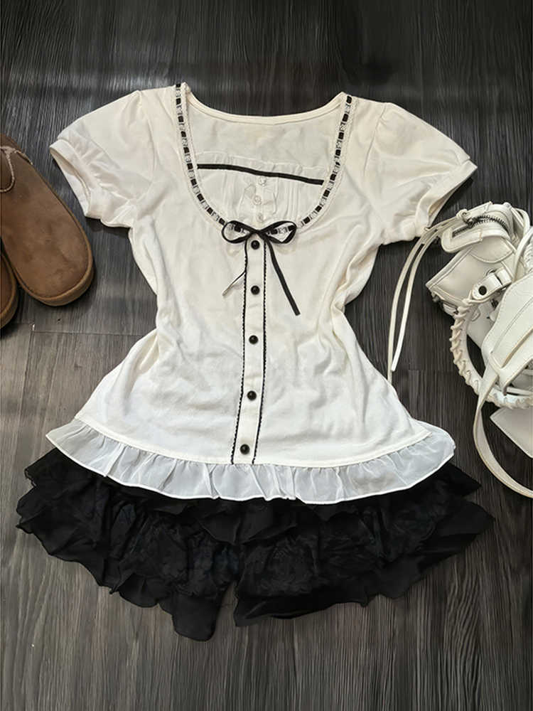 Retro White Short-sleeved Shirt
