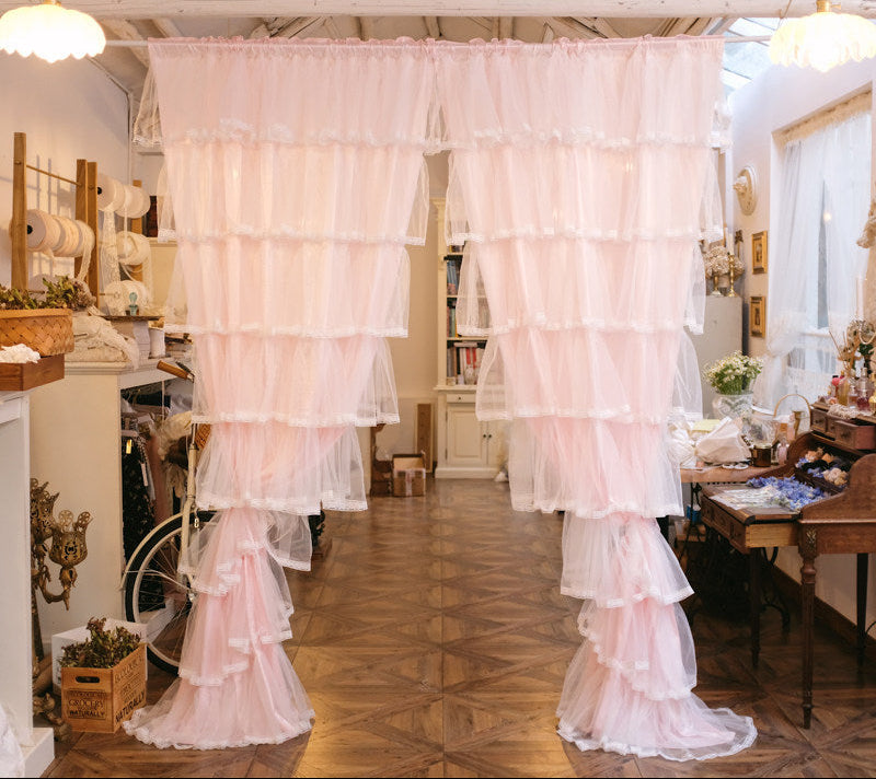 Retro white gauze lace pleated curtain