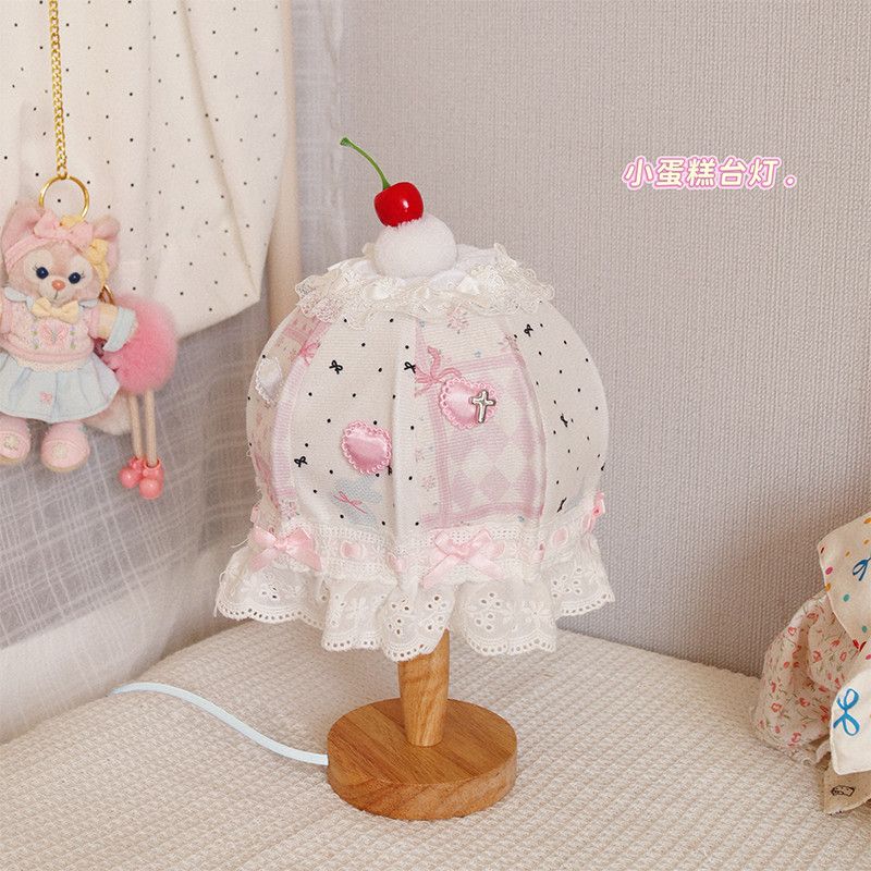 Cherry cake night lamp