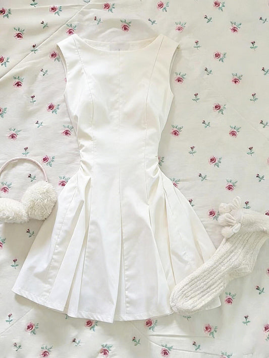 white sleeveless pleated dress