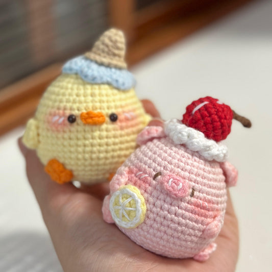 Handmade cream cake pig duck material package doll