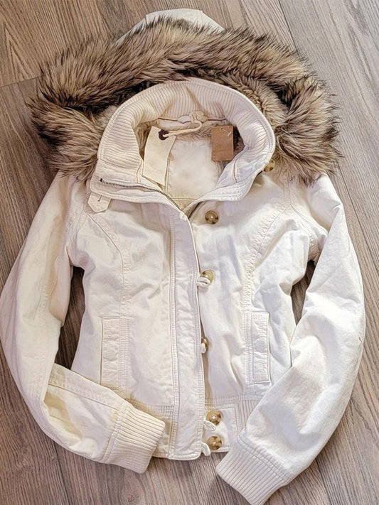 retro vintage white fur collar jacket