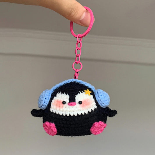 diy wool Cute earphones little penguin doll pendant