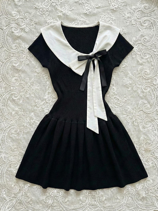 dark coquette bow preppy dress