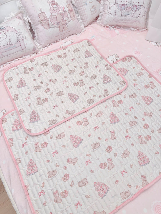 kawaii menstrual mattress leak-proof pad