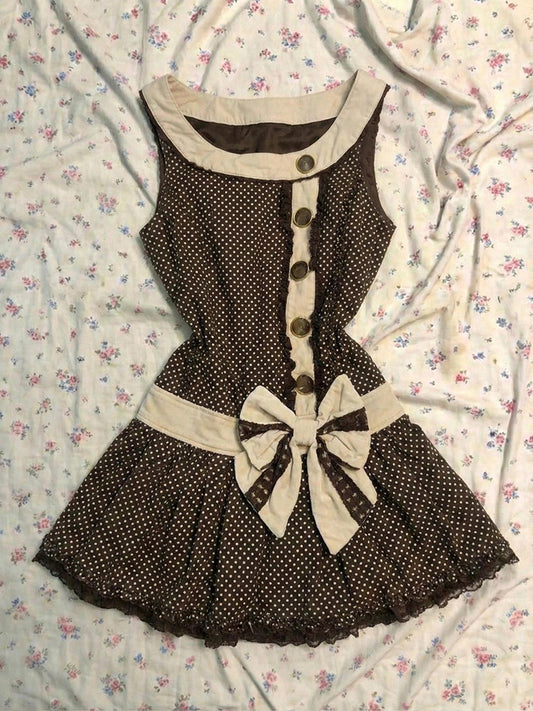 brown sleeveless bow dress