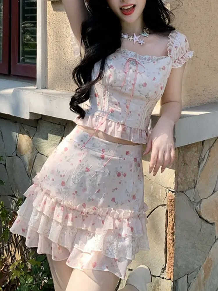 Floral Lace Top + Cake Skirt Set