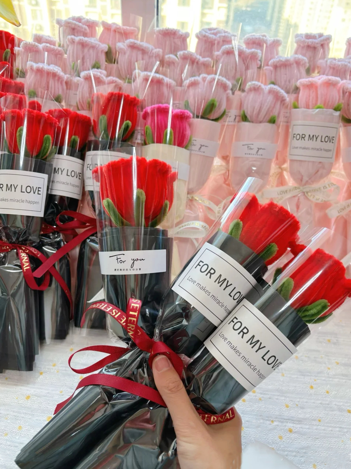 DIY Chenille Stem Rose Bouquet Craft Kit