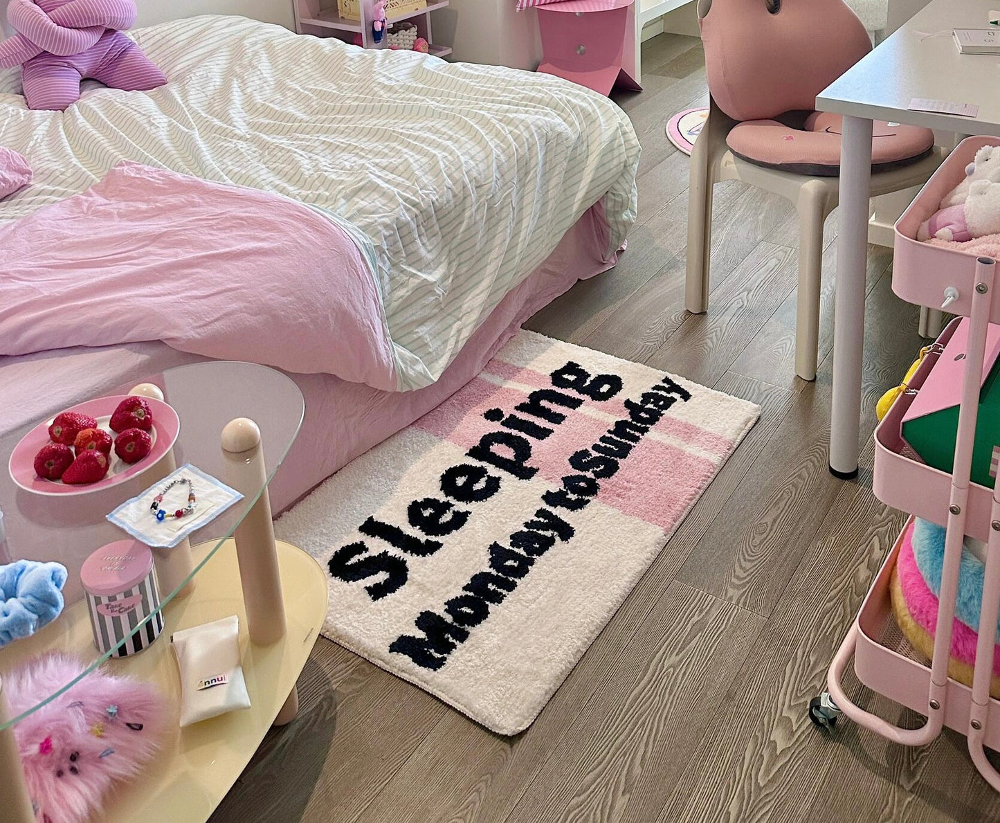 ins girls carpet