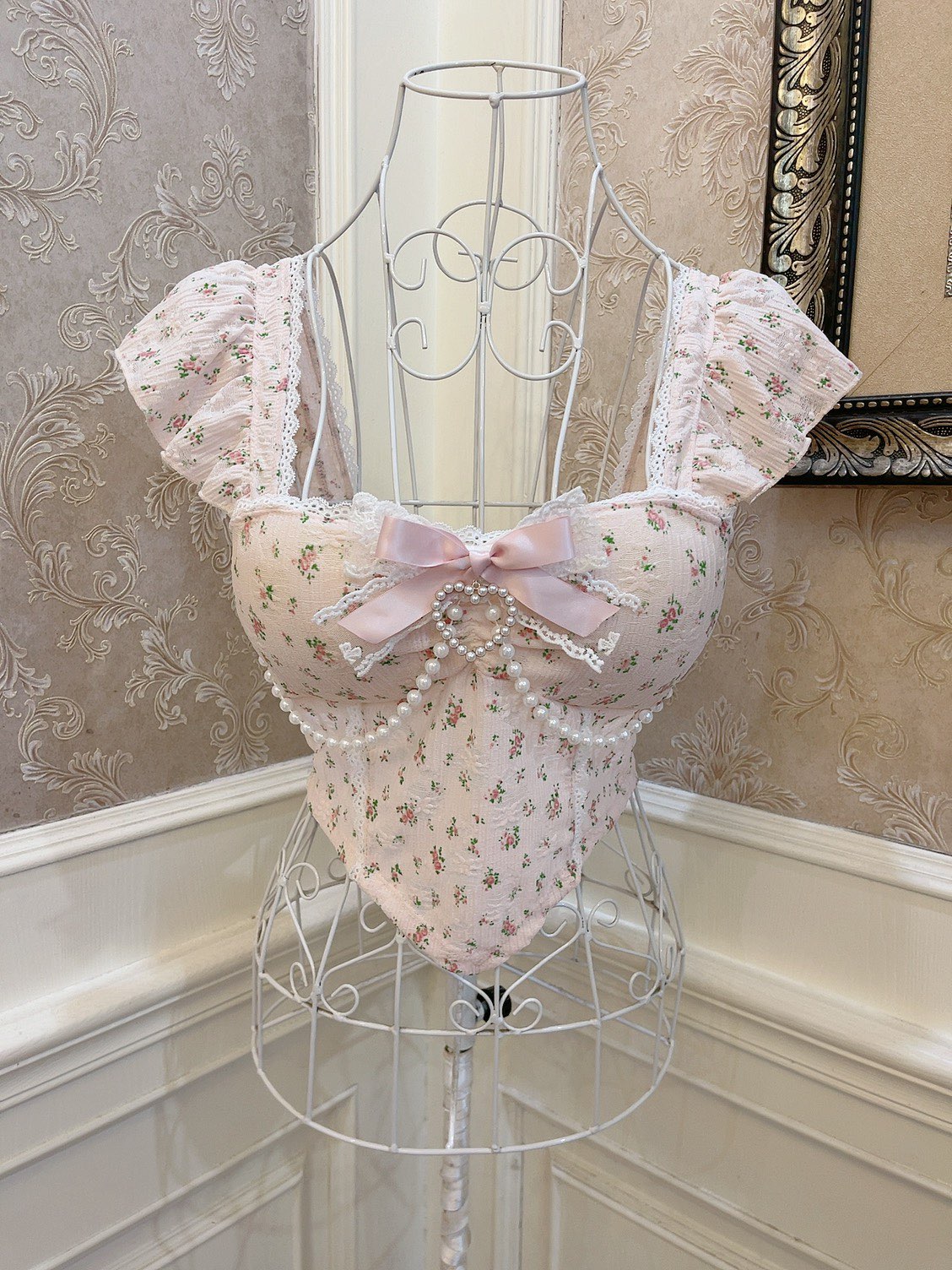 coquette bow floral lace top