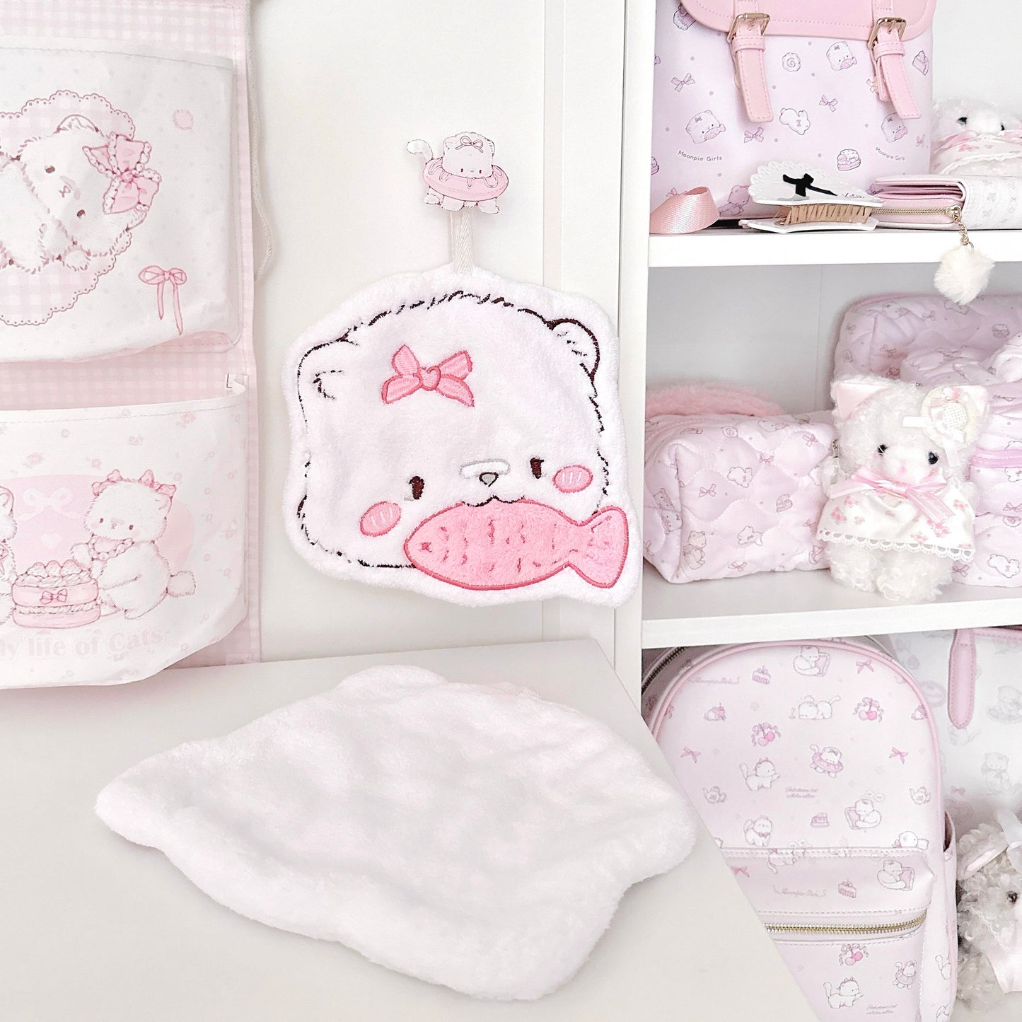 kawaii cat hand towel